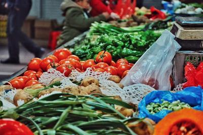 「超客巴巴」为社区超市提供生鲜供应链支持,改良超市现有零售形态